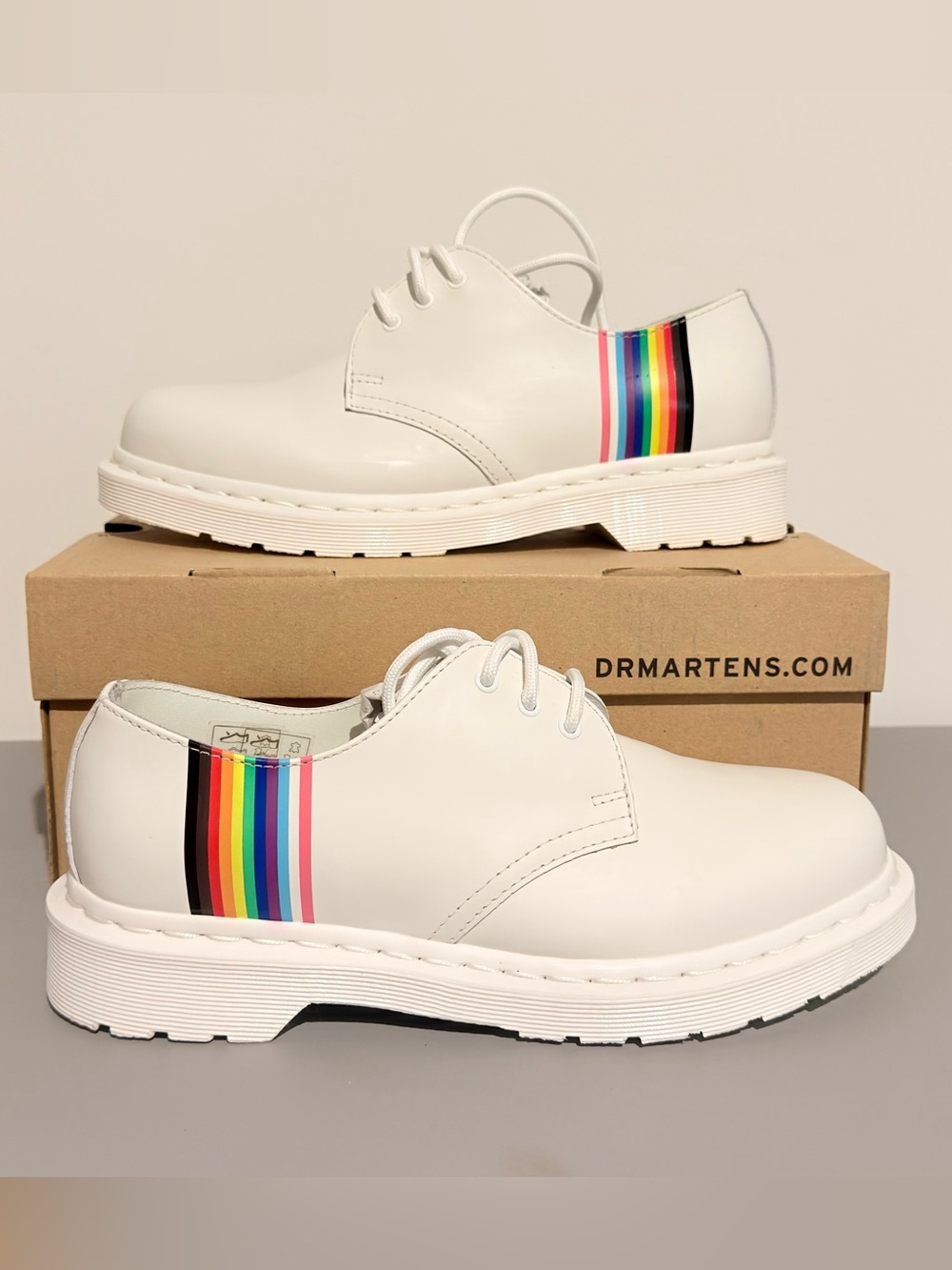 Dr. Martens 1461 For Pride White Rainbow Oxford Men’s 7 Women’s 8.5 EU 39 NEW